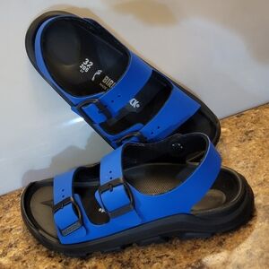 BIRKENSTOCK Mogami Kids Sandals Size 1Y Ultrablue-Black 1023356